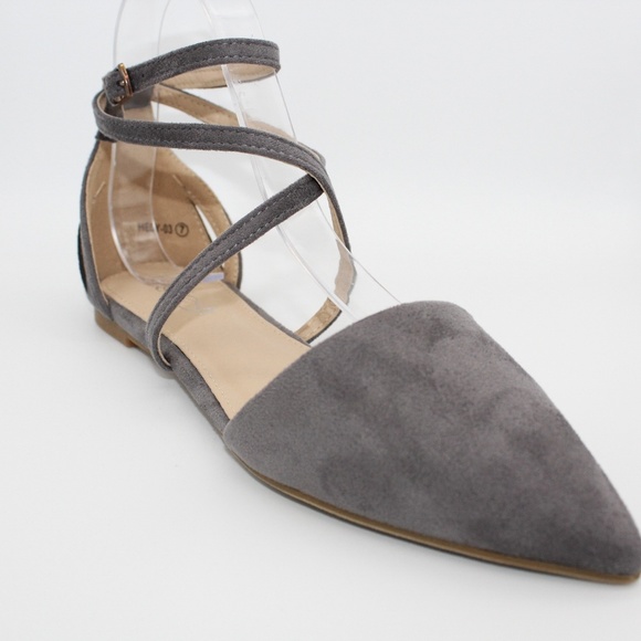 "Chill all day " 🔥Gray flats 🛍 - Picture 3 of 3